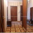 Продам квартиру, Амосова ул. , 3  ком., 67 м², косметический ремонт 