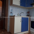 Продам квартиру, Амосова ул. , 3  ком., 67 м², косметический ремонт 