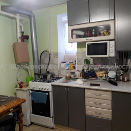 Продам квартиру, Карпинского ул. , 3  ком., 55 м², частичный ремонт