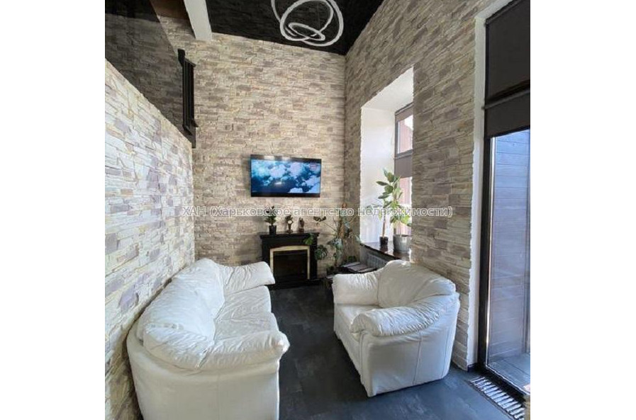 Продам квартиру, Сумская ул. , 2 кім., 90 м², авторский дизайн 