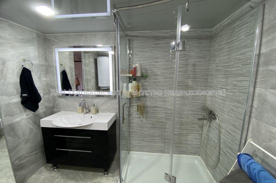 Продам квартиру, Сумская ул. , 2 кім., 90 м², авторский дизайн 