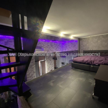 Продам квартиру, Сумская ул. , 2 кім., 90 м², авторский дизайн 