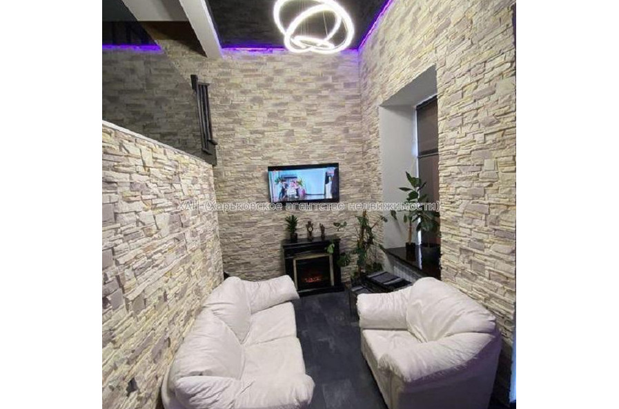 Продам квартиру, Сумская ул. , 2 кім., 90 м², авторский дизайн 