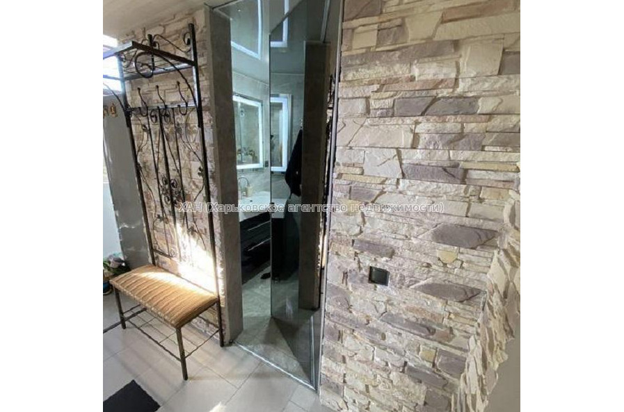 Продам квартиру, Сумская ул. , 2 кім., 90 м², авторский дизайн 