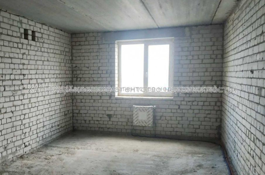 Продам квартиру, Яны Червоной ул. , 1  ком., 55 м², без внутренних работ 
