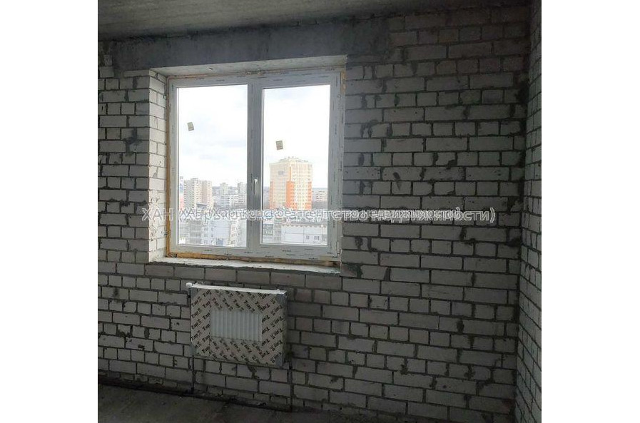 Продам квартиру, Яны Червоной ул. , 1  ком., 55 м², без внутренних работ 