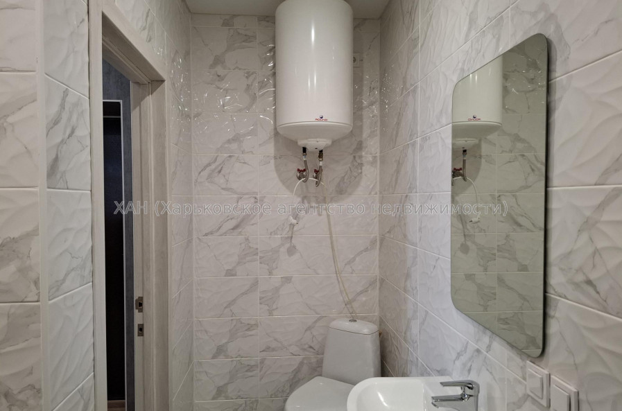 Продам квартиру, Заливная ул. , 2  ком., 53.12 м², евроремонт 