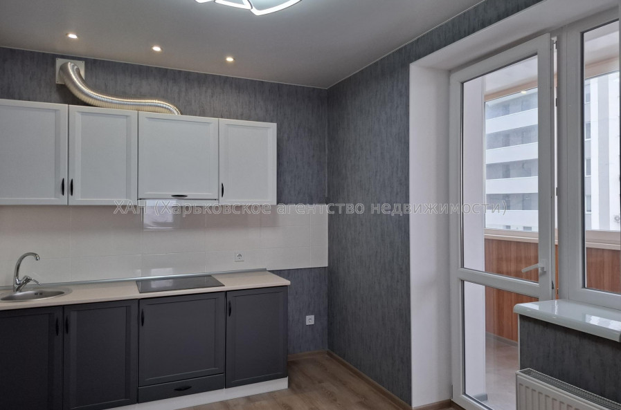 Продам квартиру, Заливная ул. , 2  ком., 53.12 м², евроремонт 