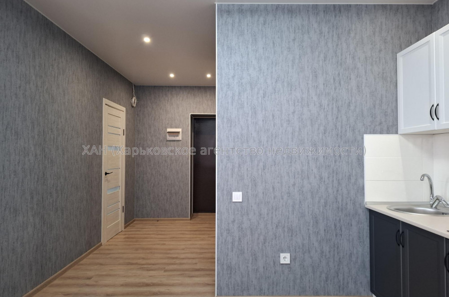 Продам квартиру, Заливная ул. , 2  ком., 53.12 м², евроремонт 