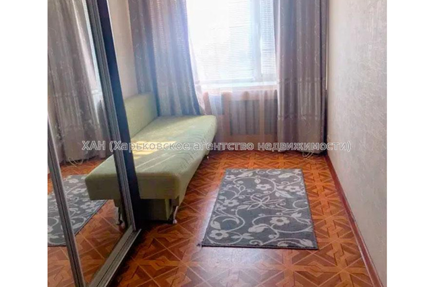 Продам квартиру, Гагарина просп. , 2  ком., 42 м², косметический ремонт 