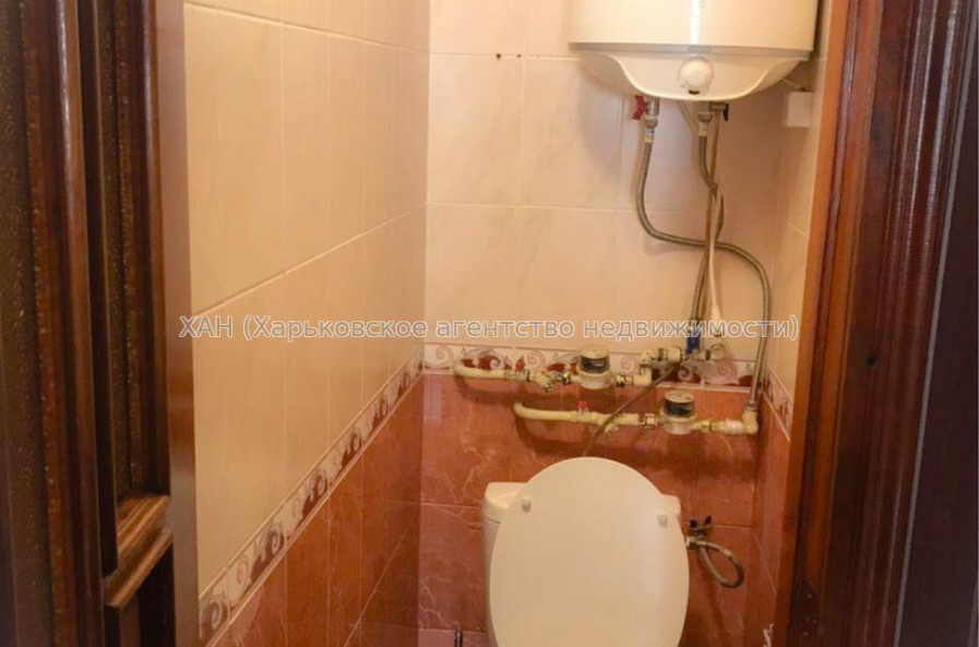 Продам квартиру, Аэрокосмический пр. , 2 кім., 42 м², косметический ремонт 