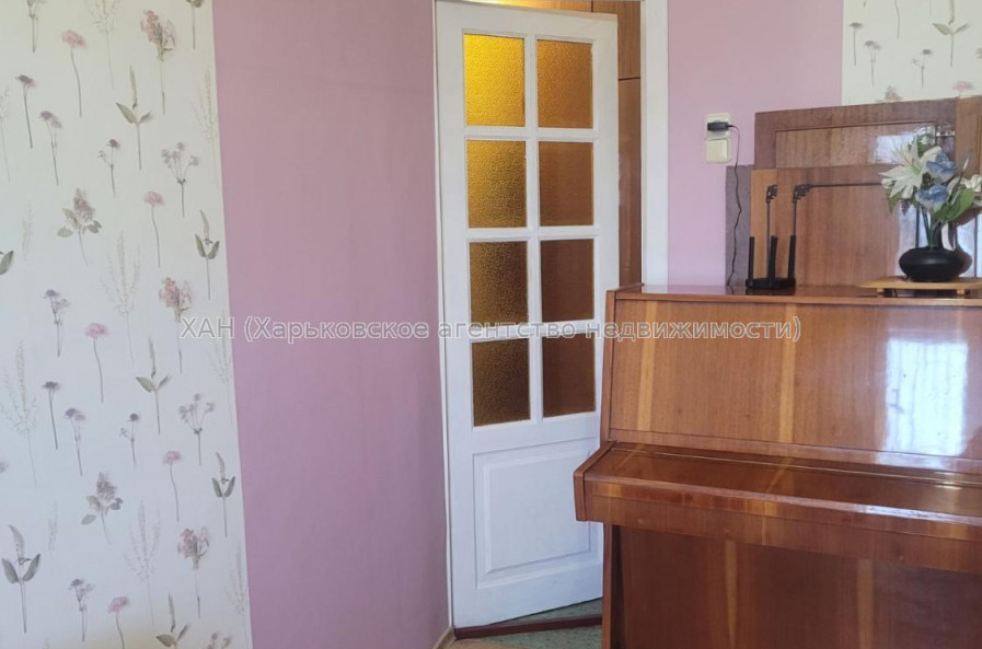 Продам квартиру, Науки просп. , 2  ком., 46 м², косметический ремонт 