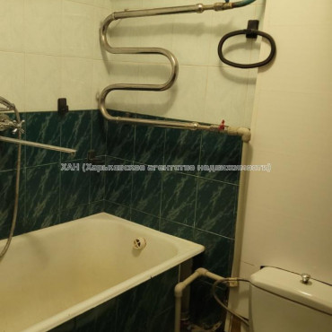 Продам квартиру, Науки просп. , 2  ком., 46 м², косметический ремонт 