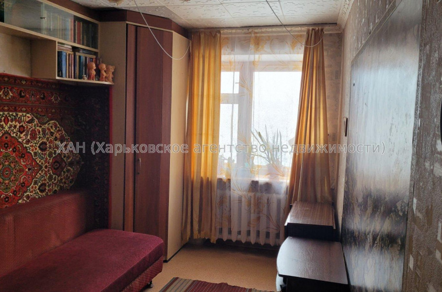 Продам квартиру, Науки просп. , 2 кім., 46 м², косметический ремонт 