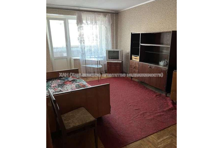 Продам квартиру, Гагарина просп. , 2  ком., 55 м², советский ремонт 