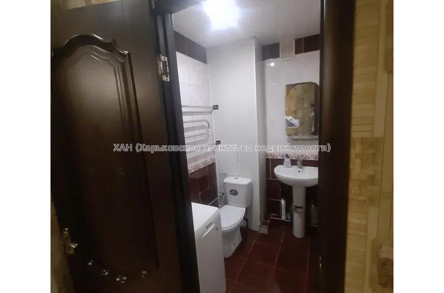 Продам квартиру, Зерновой пер. , 2 кім., 45 м², косметический ремонт 