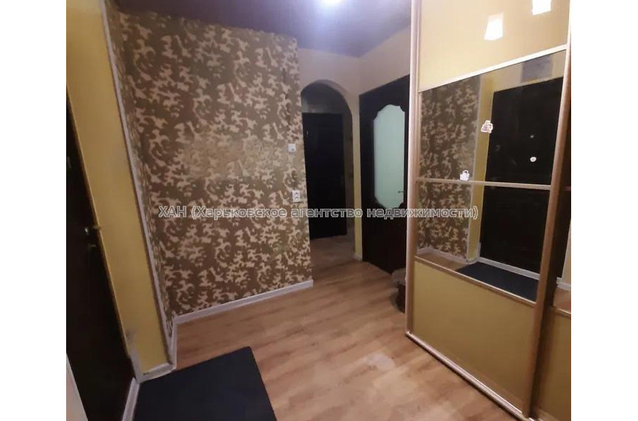 Продам квартиру, Зерновой пер. , 2 кім., 45 м², косметический ремонт 