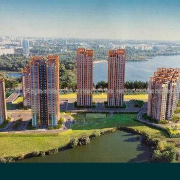 Продам квартиру, Непокоренных ул. , 2 кім., 61 м², без внутренних работ 