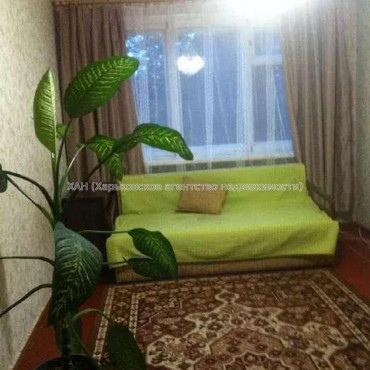 Продам квартиру, Аэрокосмический пр. , 3  ком., 60 м², косметический ремонт 