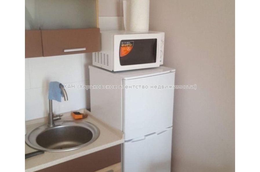 Продам квартиру, Шевченковский пер. , 32 , 1  ком., 18 м², капитальный ремонт 