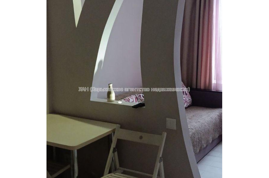 Продам квартиру, Шевченковский пер. , 32 , 1  ком., 18 м², капитальный ремонт 