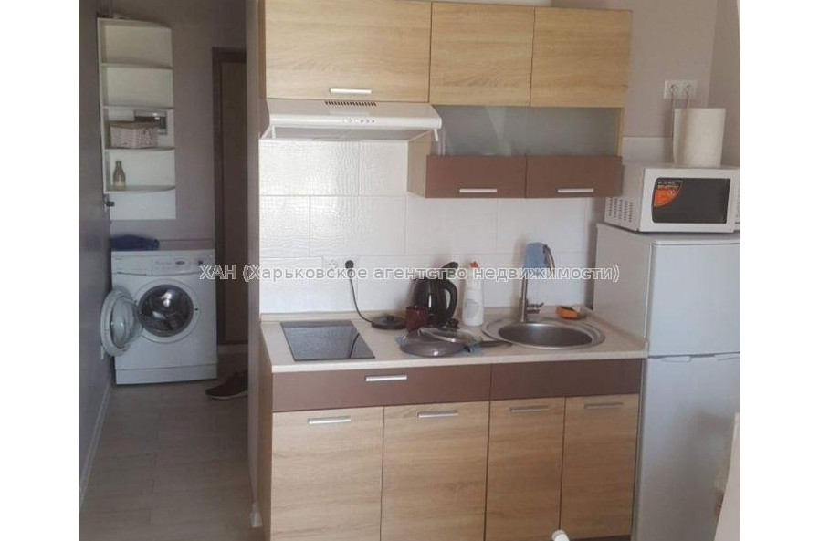 Продам квартиру, Шевченковский пер. , 32 , 1  ком., 18 м², капитальный ремонт 