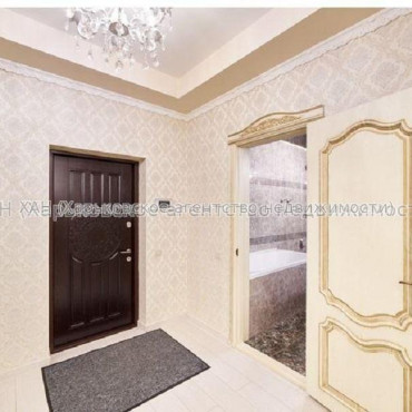 Продам квартиру, Переяславская ул. , 3  ком., 106 м², авторский дизайн 
