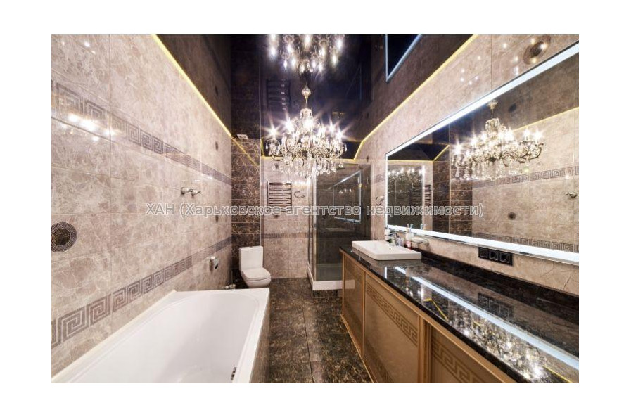 Продам квартиру, Переяславская ул. , 3  ком., 106 м², авторский дизайн 