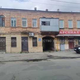 Продам квартиру, Большая Панасовская ул. , 3 кім., 96 м², без ремонта