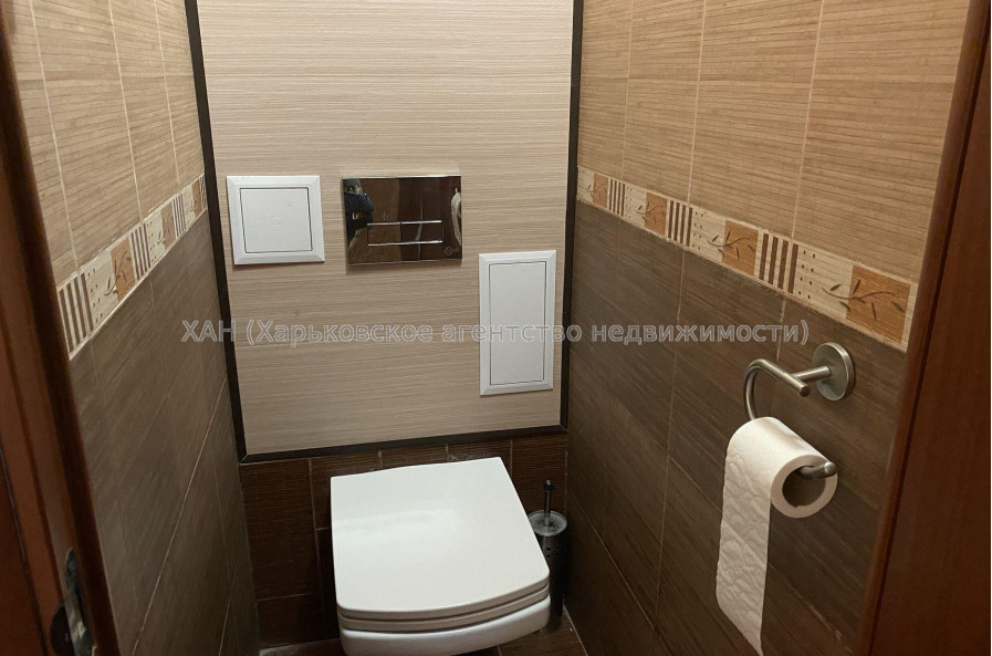 Продам квартиру, Людвига Свободы просп. , 3 кім., 65 м², капитальный ремонт 