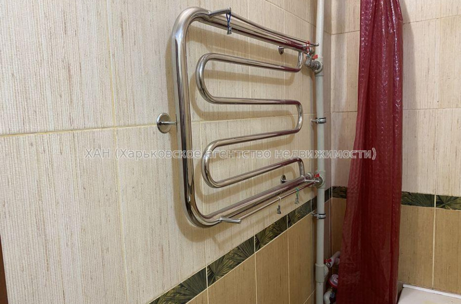 Продам квартиру, Людвига Свободы просп. , 3 кім., 65 м², капитальный ремонт 