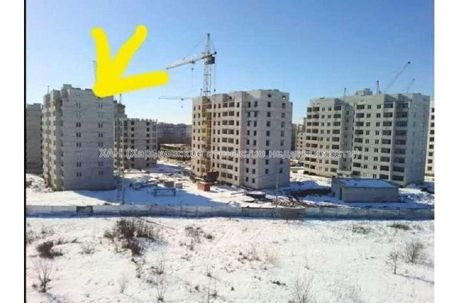 Продам квартиру, Валентиновская ул. , 2 кім., 62 м², без внутренних работ 