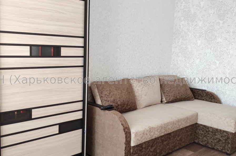 Здам квартиру, Валентиновская ул. , 13Б , 2 кім., 45 м², капитальный ремонт 