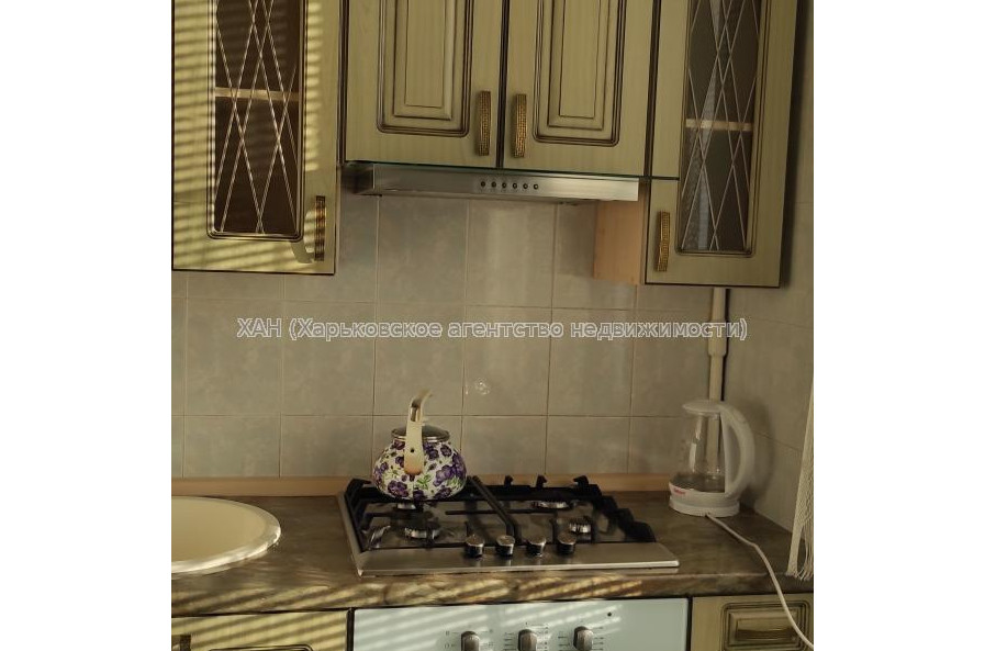 Здам квартиру, Валентиновская ул. , 13Б , 2 кім., 45 м², капитальный ремонт 