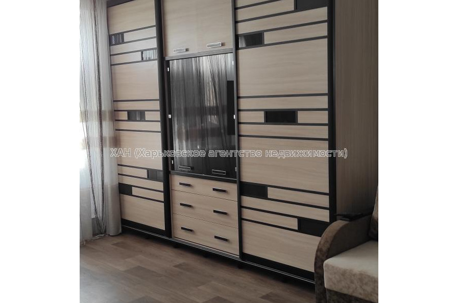 Здам квартиру, Валентиновская ул. , 13Б , 2 кім., 45 м², капитальный ремонт 