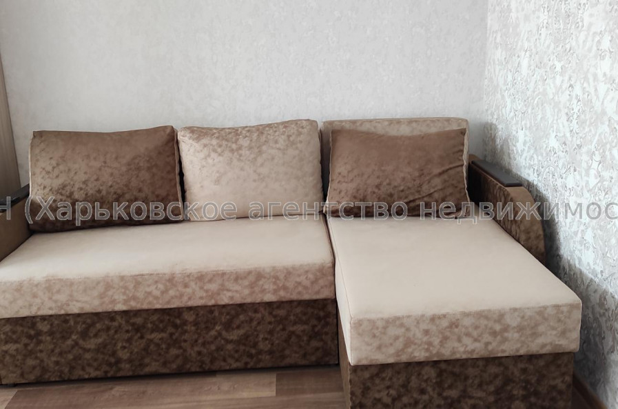 Здам квартиру, Валентиновская ул. , 13Б , 2 кім., 45 м², капитальный ремонт 