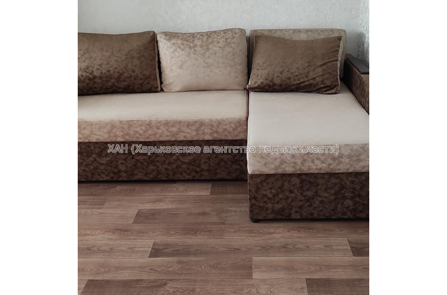 Здам квартиру, Валентиновская ул. , 13Б , 2 кім., 45 м², капитальный ремонт 