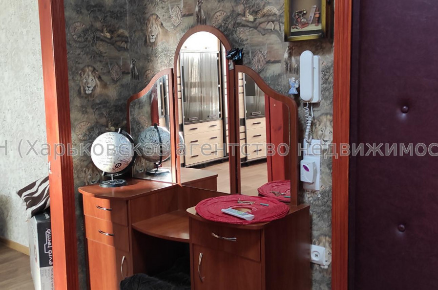 Здам квартиру, Валентиновская ул. , 13Б , 2 кім., 45 м², капитальный ремонт 