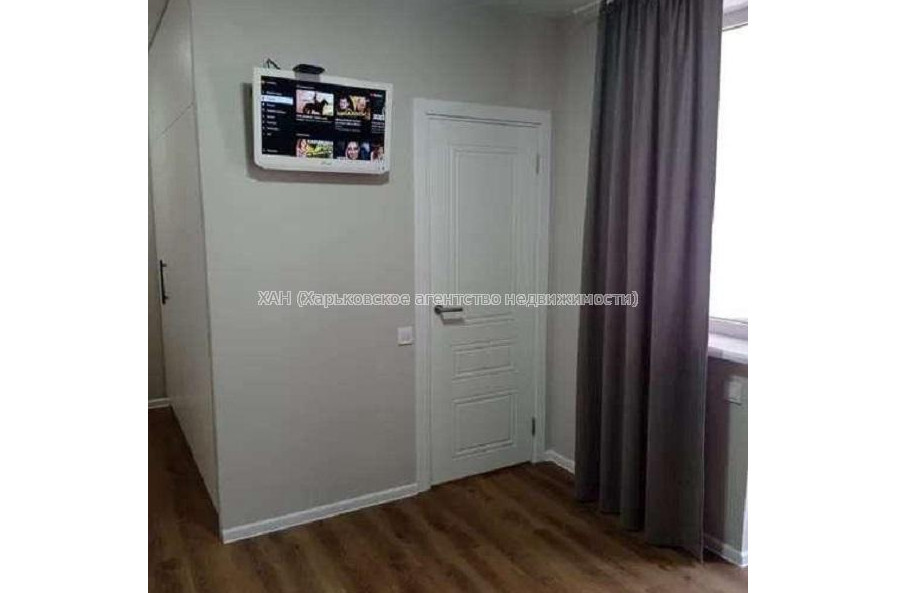 Продам квартиру, Барабашова академика ул. , 1 кім., 36 м², капитальный ремонт 