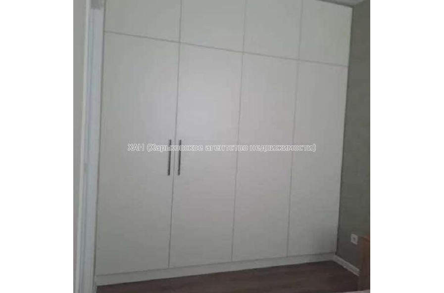Продам квартиру, Барабашова академика ул. , 1 кім., 36 м², капитальный ремонт 