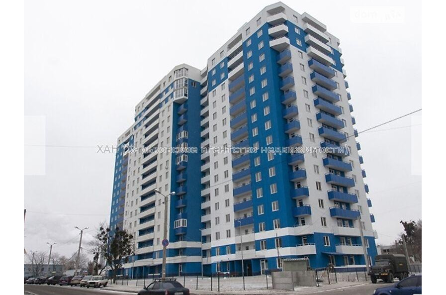 Продам квартиру, Зерновая ул. , 2  ком., 69 м², частичный ремонт 