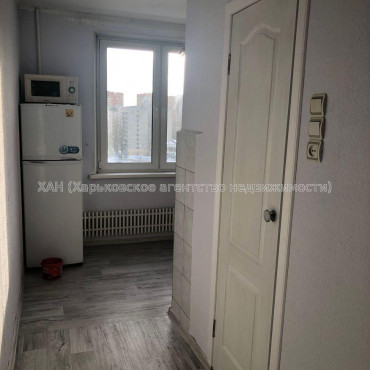 Продам квартиру, Людвига Свободы просп. , 1 кім., 33 м², косметический ремонт 