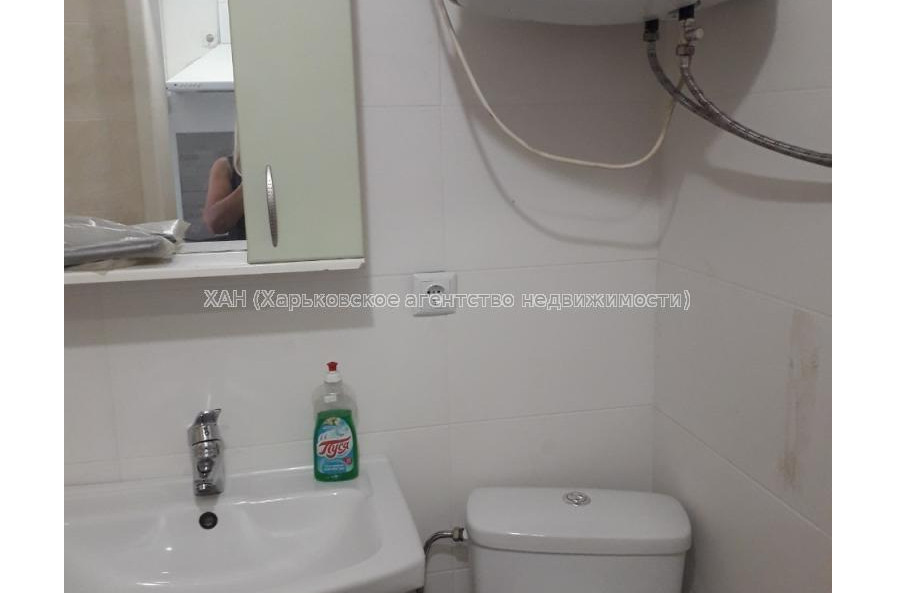 Сдам квартиру, Владислава Зубенко ул. , 35Б , 1  ком., 26 м², капитальный ремонт 