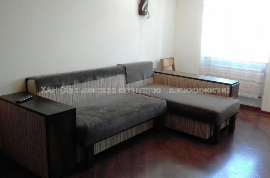 Здам квартиру, 23 Августа ул. , 70 , 2 кім., 43 м², капитальный ремонт 
