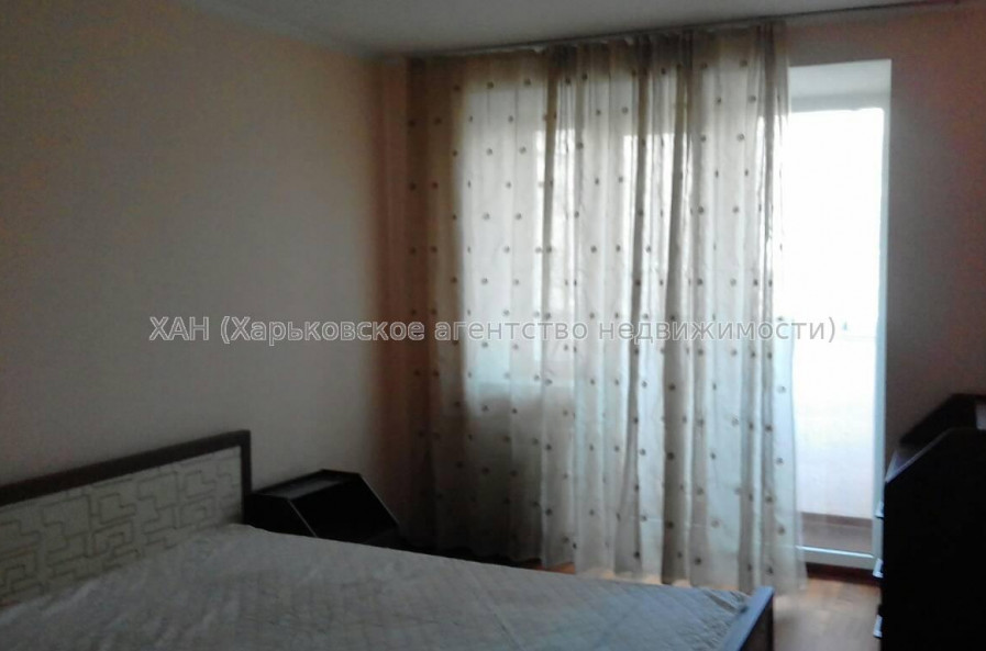 Здам квартиру, 23 Августа ул. , 70 , 2 кім., 43 м², капитальный ремонт 