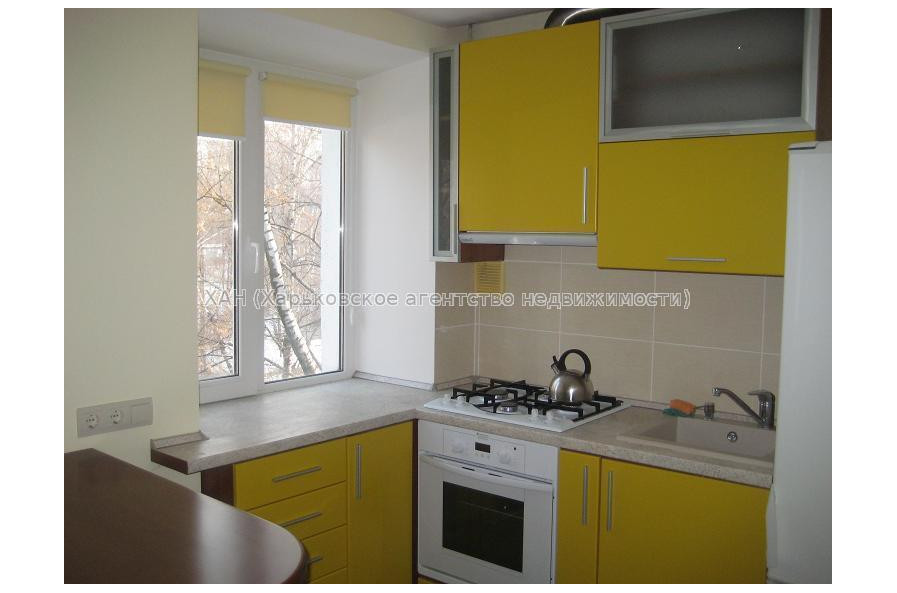 Здам квартиру, 23 Августа ул. , 70 , 2 кім., 43 м², капитальный ремонт 