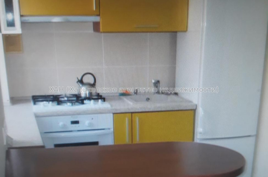 Здам квартиру, 23 Августа ул. , 70 , 2 кім., 43 м², капитальный ремонт 
