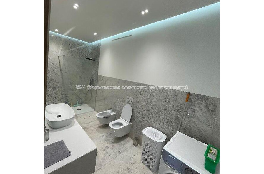 Продам квартиру, Клеменова Дача ул. , 3 кім., 115 м², евроремонт 