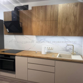 Продам квартиру, Шевченковский пер. , 1  ком., 33 м², капитальный ремонт