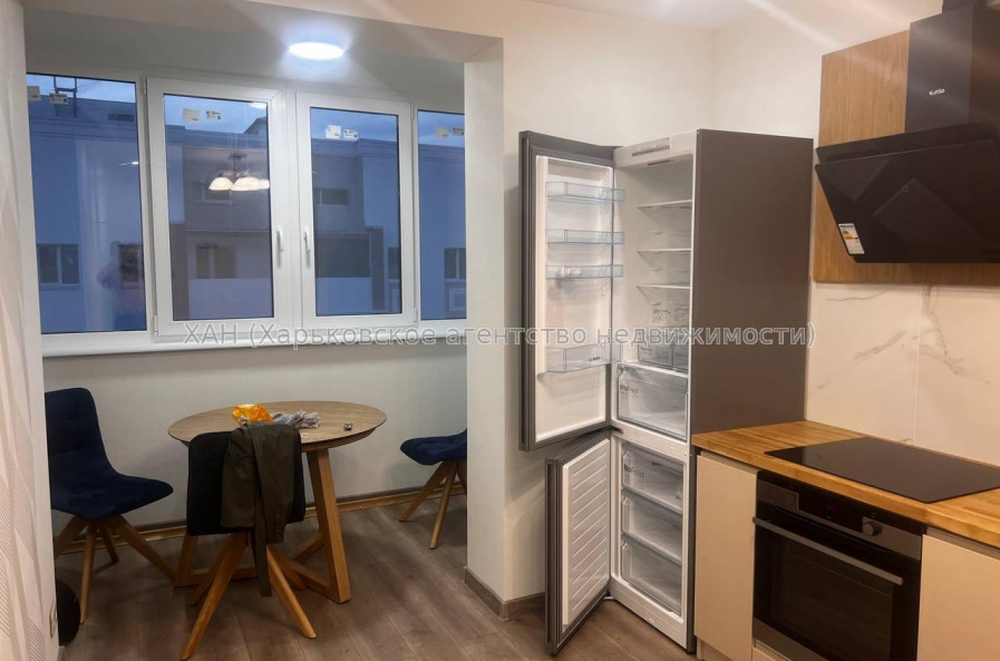 Продам квартиру, Шевченковский пер. , 1  ком., 33 м², капитальный ремонт 